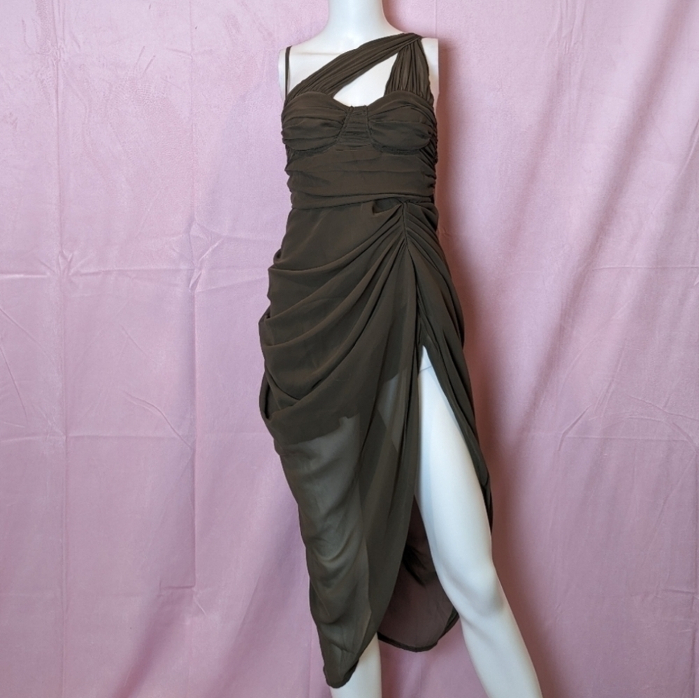 PrettyLittleThing Mocha Chiffon Asymmetric Detail Gathered Skirt Dress size 2